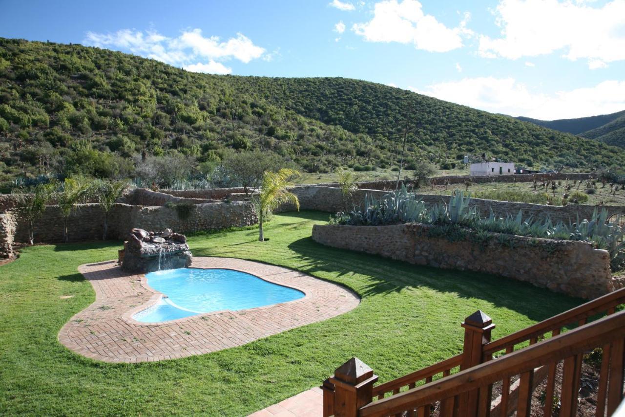 Berluda Farmhouse And Cottages Oudtshoorn Eksteriør bilde