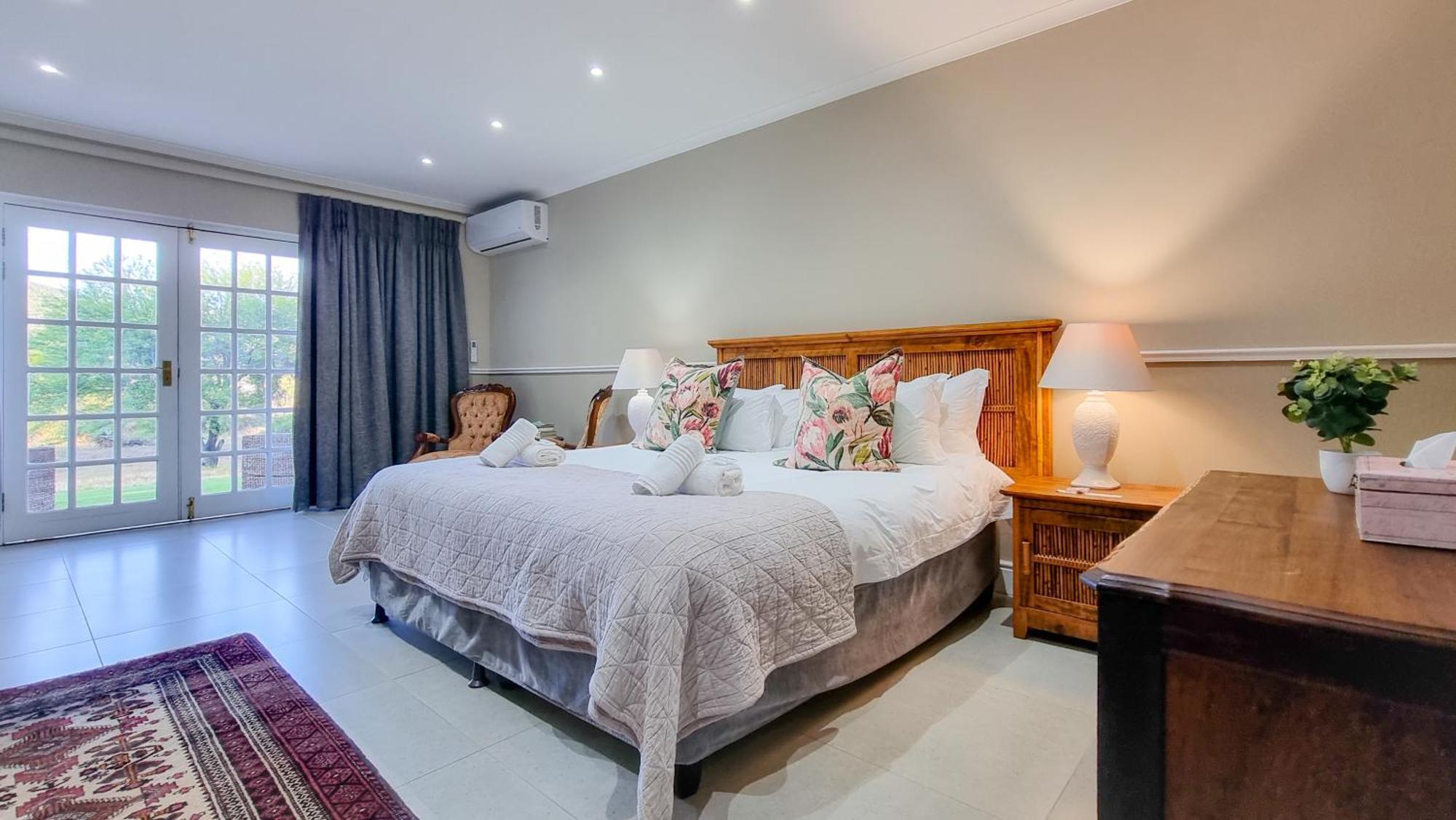 Berluda Farmhouse And Cottages Oudtshoorn Eksteriør bilde