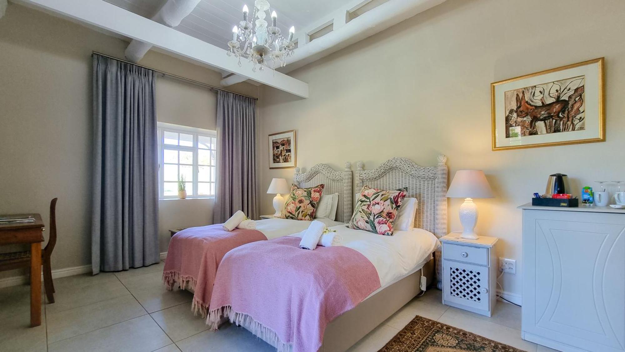 Berluda Farmhouse And Cottages Oudtshoorn Eksteriør bilde